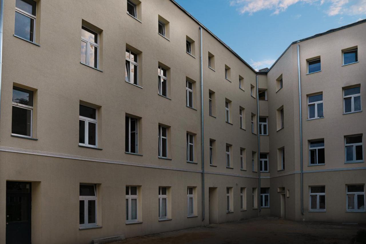 Revolution Aparts - Rewolucji 27 Łódź Exteriör bild