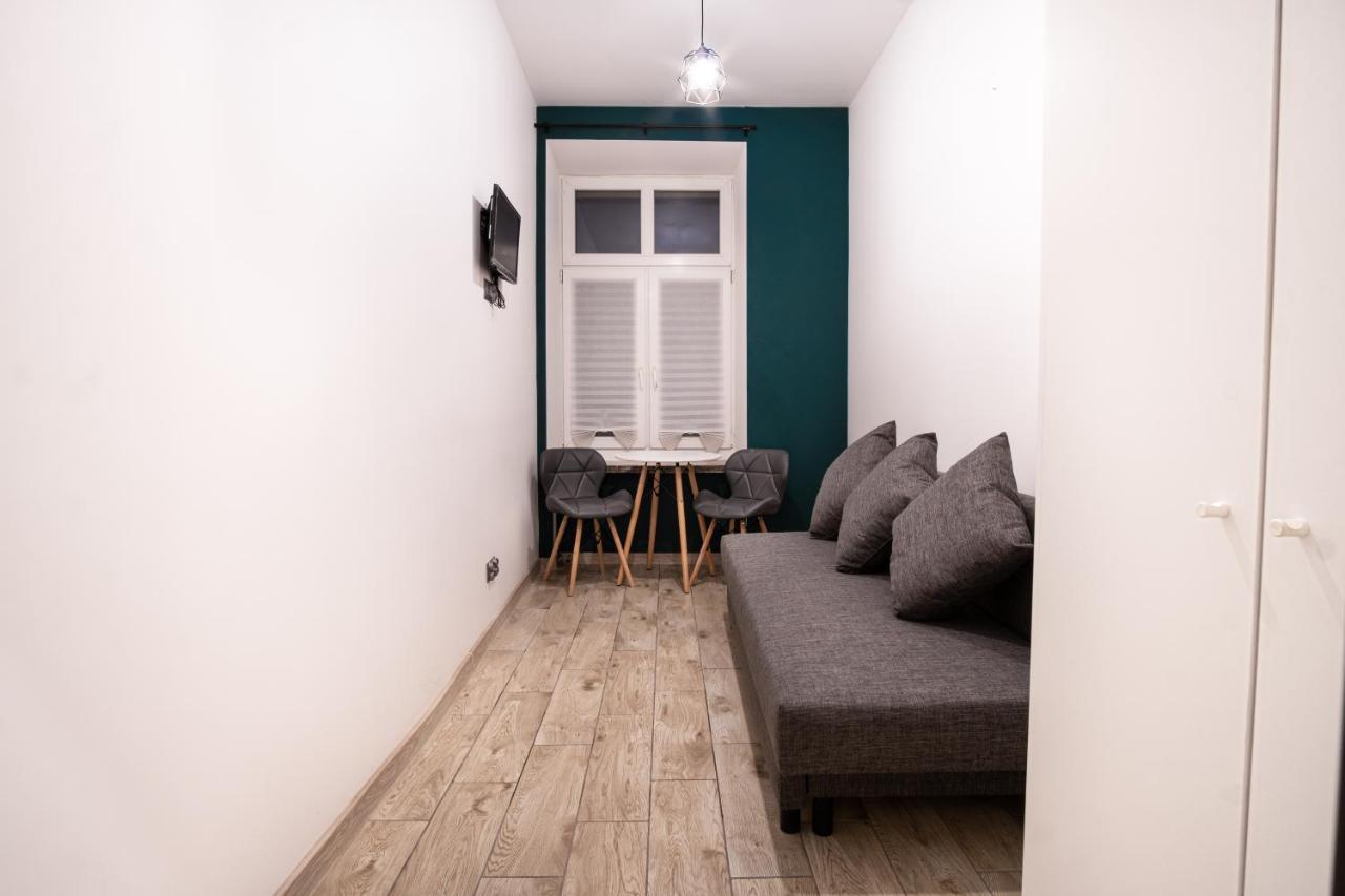 Revolution Aparts - Rewolucji 27 Łódź Exteriör bild